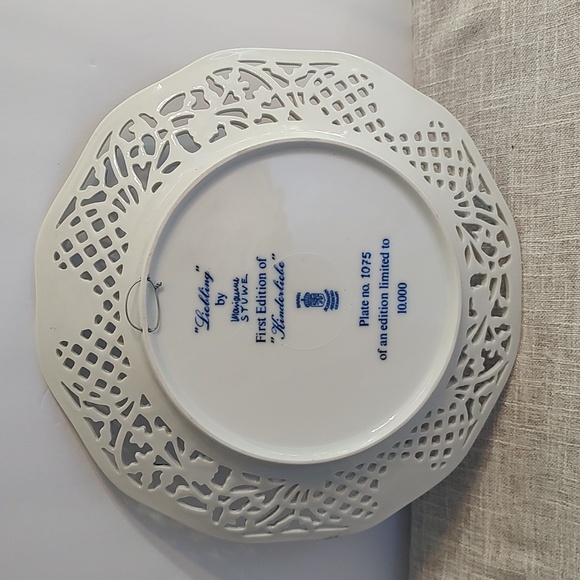 Christmas Plate 1979 Schumann Imperial Series Liebling 1st Edition Kinderliebe - Picture 3 of 5